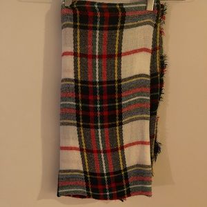 Oversized Plaid Blanket Scarf